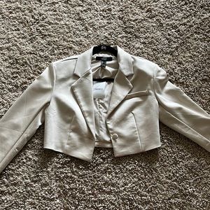 NEW Forever 21 Cropped Blazer